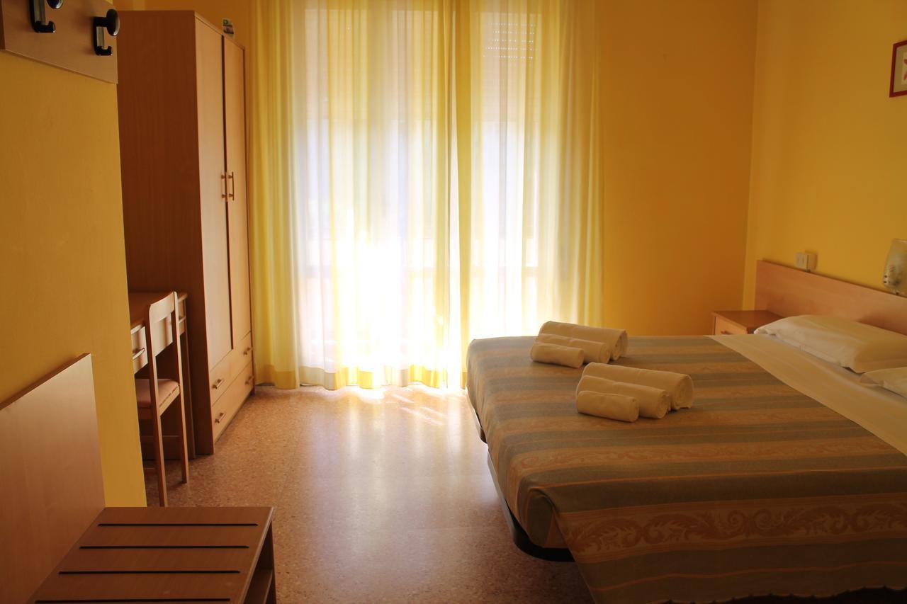 Hotel Ninfea Cervia Exterior foto